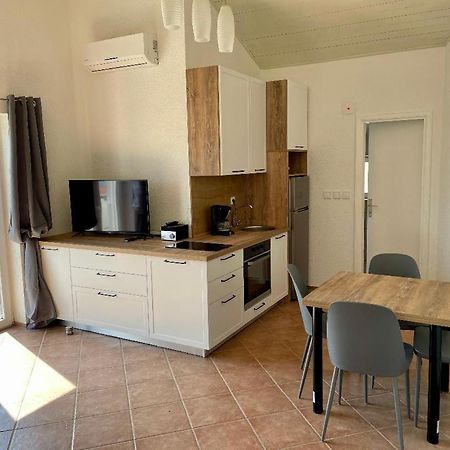 Apartment Josip Vir Bagian luar foto