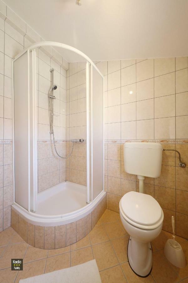Apartment Josip Vir Bagian luar foto